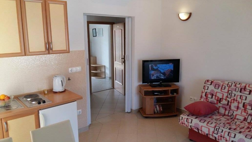 Apartmani Kontic 바스카보다 외부 사진